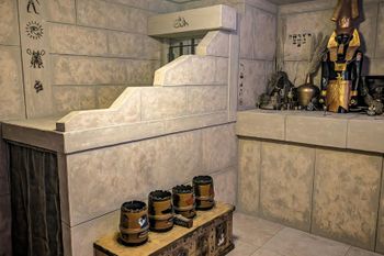 Sphinx head | Egyptian Tomb escape room