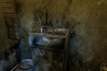 Terrifying details | Haunted motel escape room